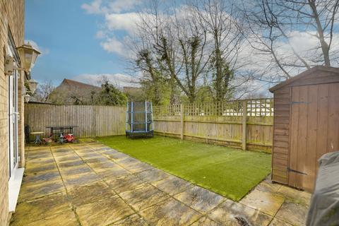 4 bedroom detached house for sale, Newmarket Road, Cambridge CB25