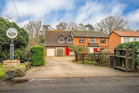 undefined, Norwich Road, Tuttington