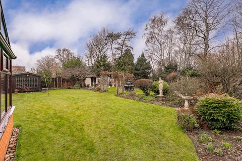 5 bedroom detached house for sale, Norwich Road, Tuttington