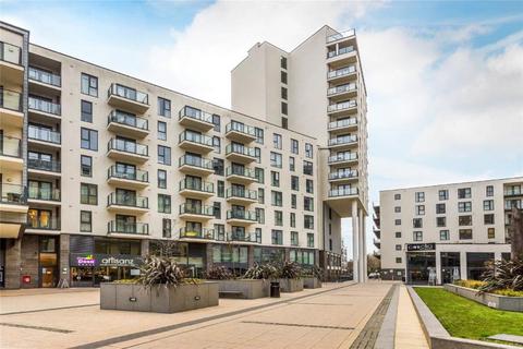2 bedroom apartment to rent, Cardinal Place, Woking GU22