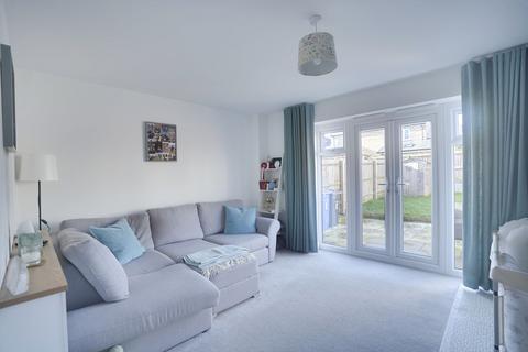 3 bedroom semi-detached house for sale, Tutte Gardens, Newmarket CB8
