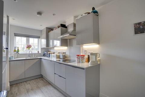 3 bedroom semi-detached house for sale, Tutte Gardens, Newmarket CB8