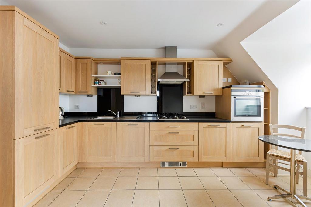 97644 Flat 8 32 Between Streets (12).jpg