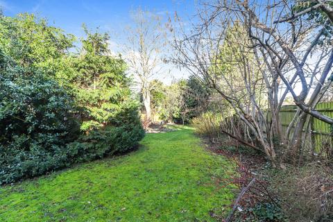 5 bedroom detached house for sale, Gallows Hill Lane, Abbots Langley, WD5