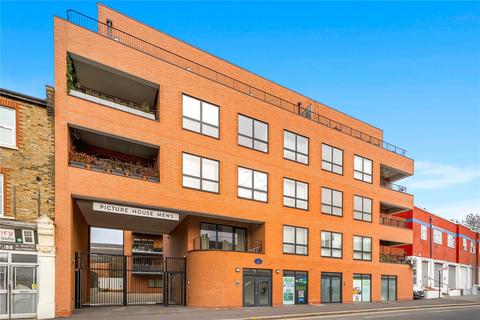 2 bedroom flat for sale, Cunard Apartments, Walthamstow E17
