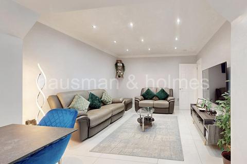 4 bedroom semi-detached house for sale, The Vale, NW11