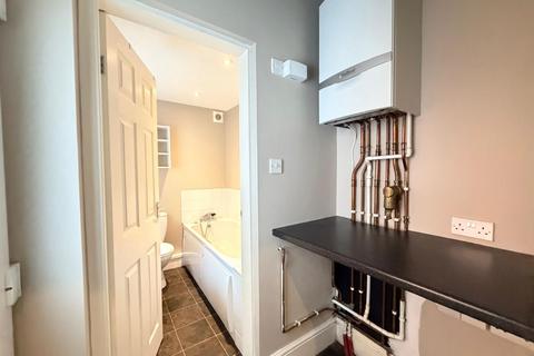 2 bedroom terraced house for sale, Hampton Road, Scarborough, YO12