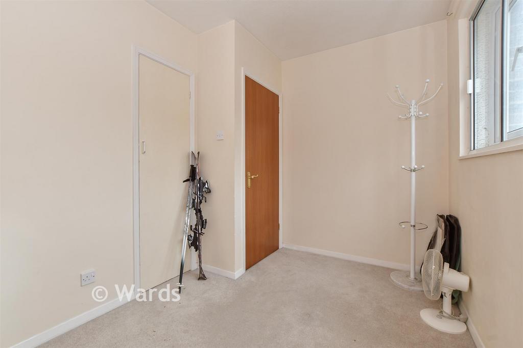 Apartment in Dover - More