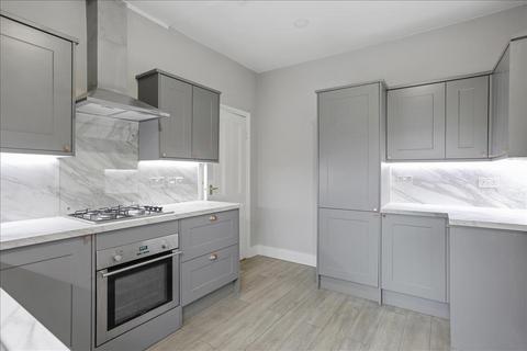 2 bedroom apartment to rent, Margravine Gardens, Hammersmith, London, W6