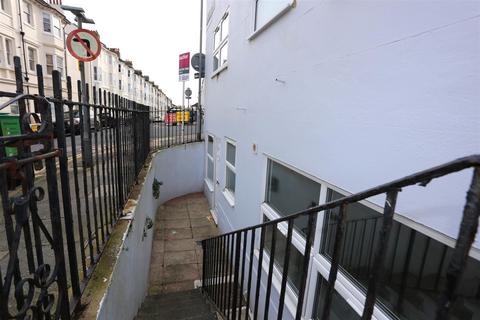 1 bedroom flat to rent, Guildford Road, Brighton