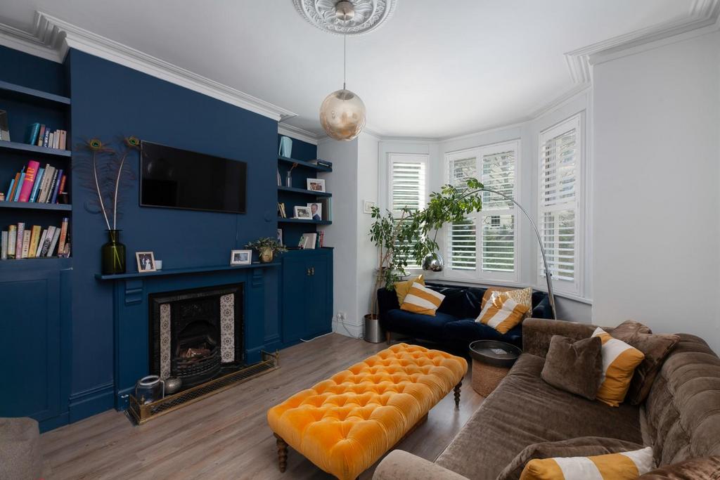 11 Prior Park Road-37.jpg