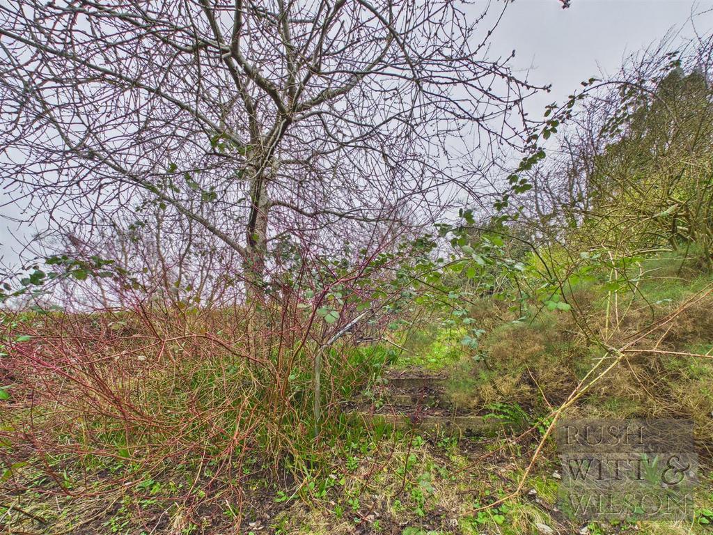 CAM03417 G0-PR0983-STILL018.jpg