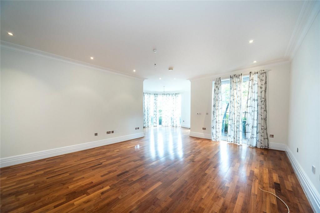 Apartment in Richmond - View 3