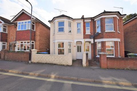 3 bedroom semi-detached house to rent, Burlington Road, Southampton