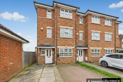 3 bedroom end of terrace house for sale, Armstrong Close, Borehamwood WD6