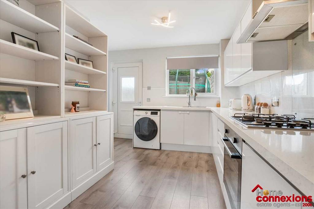 Kitchen (1)