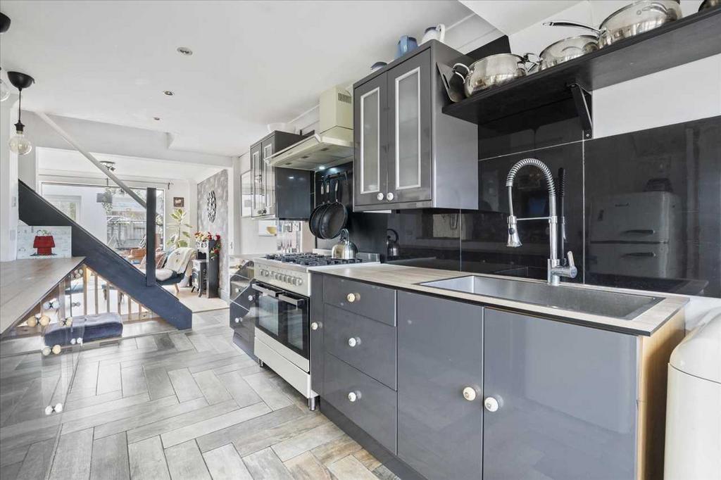 Kitchen (3)