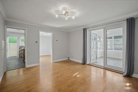 3 bedroom detached house for sale, Falkland Place, Chatham ME5