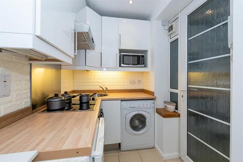 1 bedroom flat to rent, PORTSEA HALL, PORTSEA PLACE, London, W2