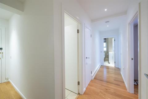 1 bedroom flat to rent, PORTSEA HALL, PORTSEA PLACE, London, W2