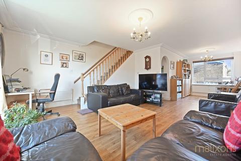 4 bedroom terraced house for sale - Hollman Gardens, London SW16