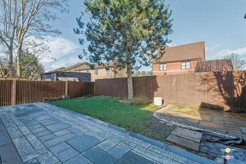 undefined, Blansby Chase, Milton Keynes MK4