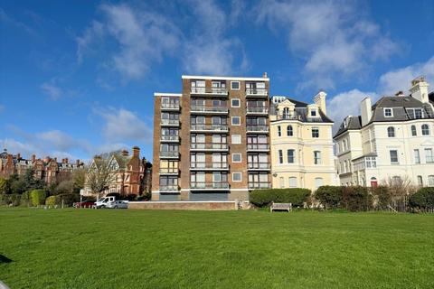 2 bedroom flat for sale, Clifton Crescent, Folkestone, Kent, CT20