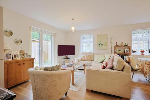 2 bedroom flat for sale, 159 Lower Blandford Road, Broadstone BH18