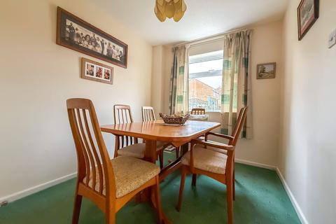 3 bedroom semi-detached house for sale, Portland Close, Nailsea, North Somerset, BS48