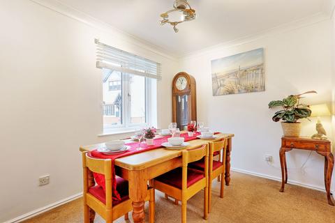 3 bedroom detached house for sale, Birch Crescent, South Ockendon RM15