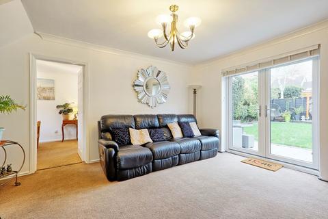undefined, Birch Crescent, South Ockendon RM15
