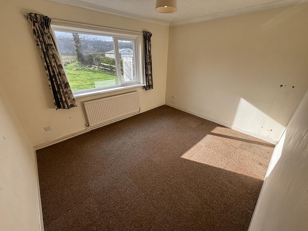 Rear bedroom 3