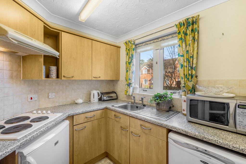 53 Georgian Court (Spalding)-24