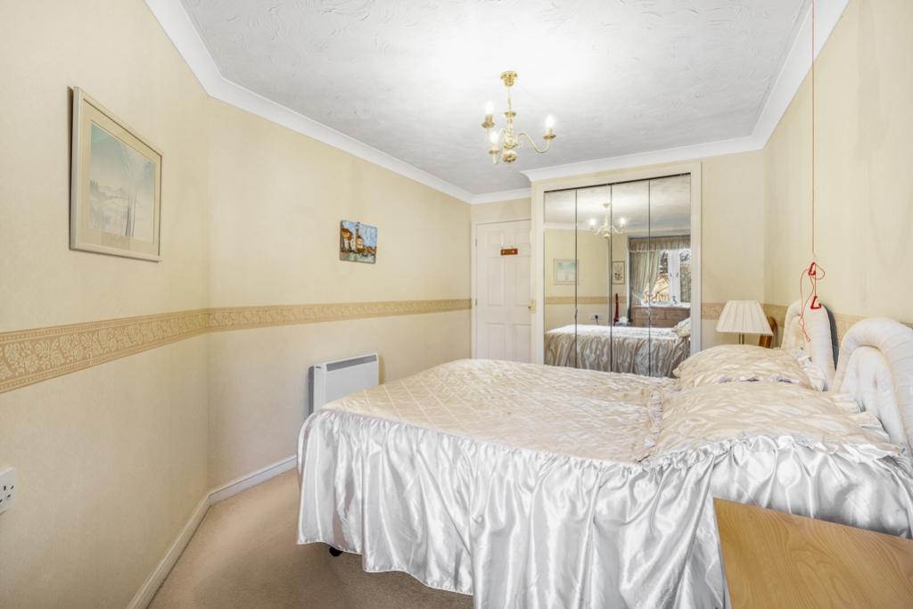 53 Georgian Court (Spalding)-21