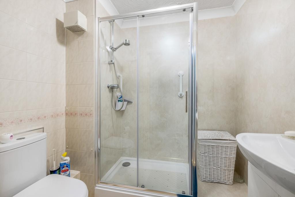 53 Georgian Court (Spalding)-19
