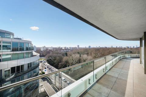 3 bedroom flat for sale, Valetta House, Queenstown Road, London, SW11