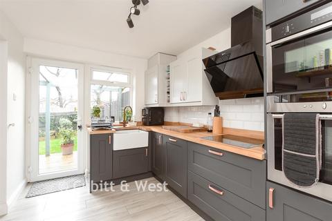 3 bedroom detached house for sale, Park Road, Redhill RH1