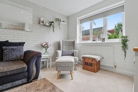 3 bedroom semi-detached house for sale, Angelica Gardens, Eastleigh SO50