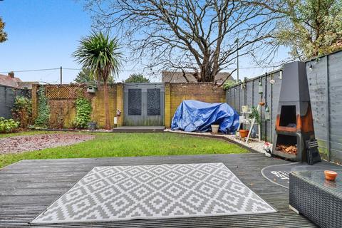 3 bedroom semi-detached house for sale, Angelica Gardens, Eastleigh SO50