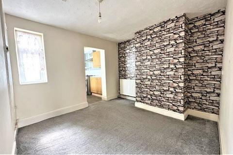 2 bedroom terraced house for sale, Bevan Street West, Lowestoft, NR32 2AN