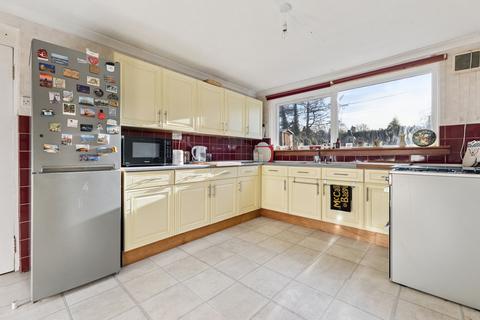 undefined, Perth Road, Scone, PH2
