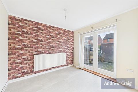 3 bedroom terraced house for sale, Hollyhock, Hebburn