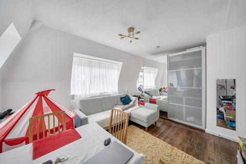 2 bedroom apartment for sale, Thurbarn Road, London