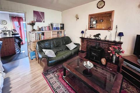 3 bedroom terraced house for sale, Bush Close, Nottingham