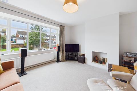 3 bedroom semi-detached house for sale, Bedgrove, Aylesbury
