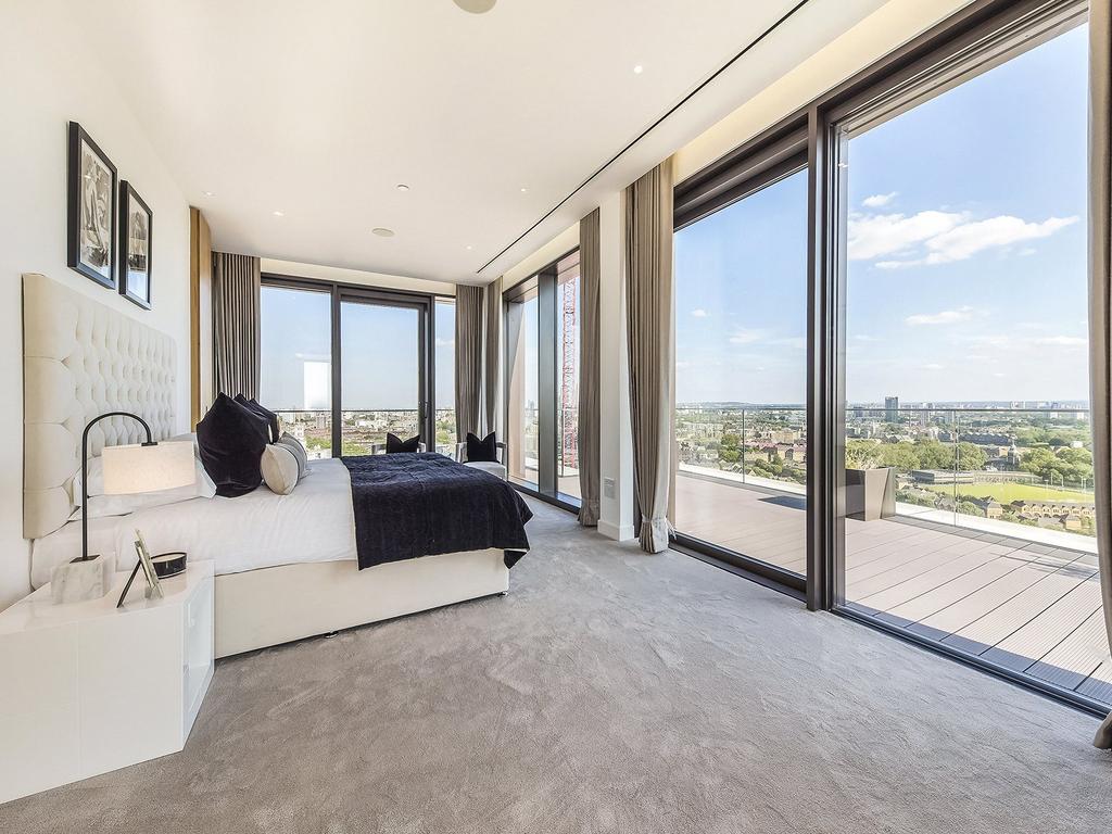 Admiralty House E1