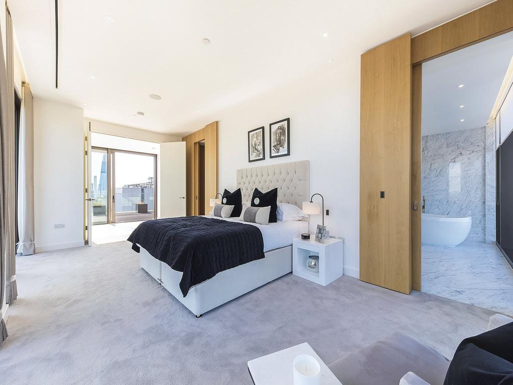 Admiralty House E1
