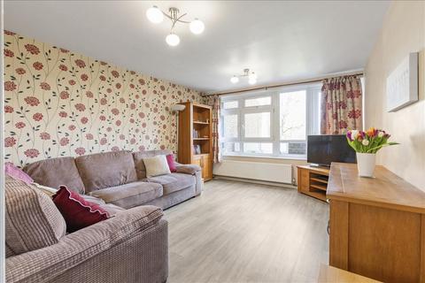 2 bedroom apartment for sale, Adeney Close, Hammersmith, London, W6