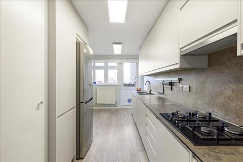 2 bedroom apartment for sale, Adeney Close, Hammersmith, London, W6