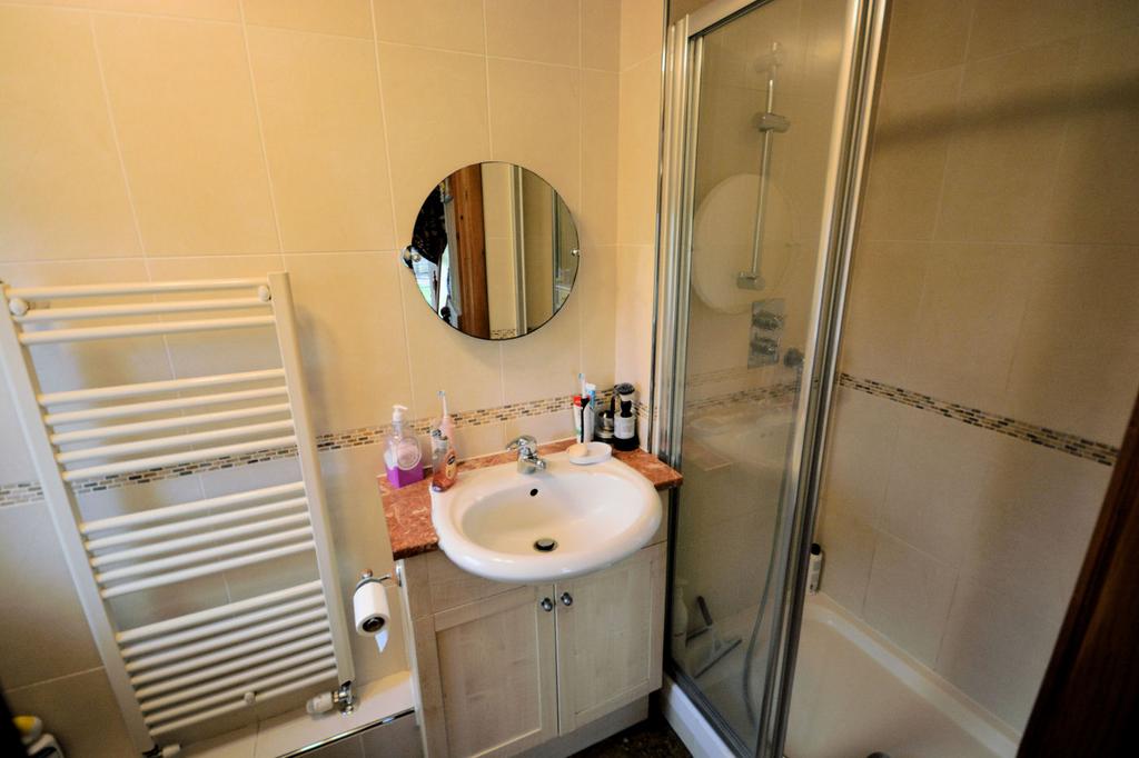 En suite shower room